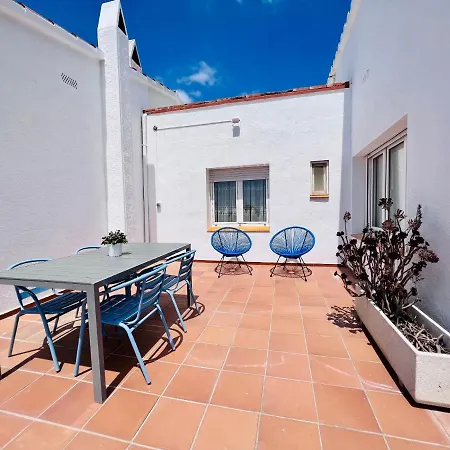 Apartment Joanot Martorell Roses