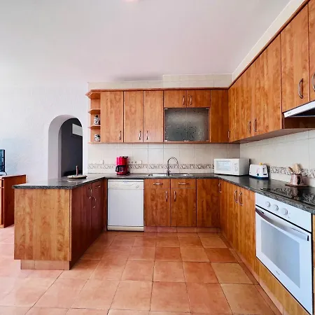 Joanot Martorell Apartment
